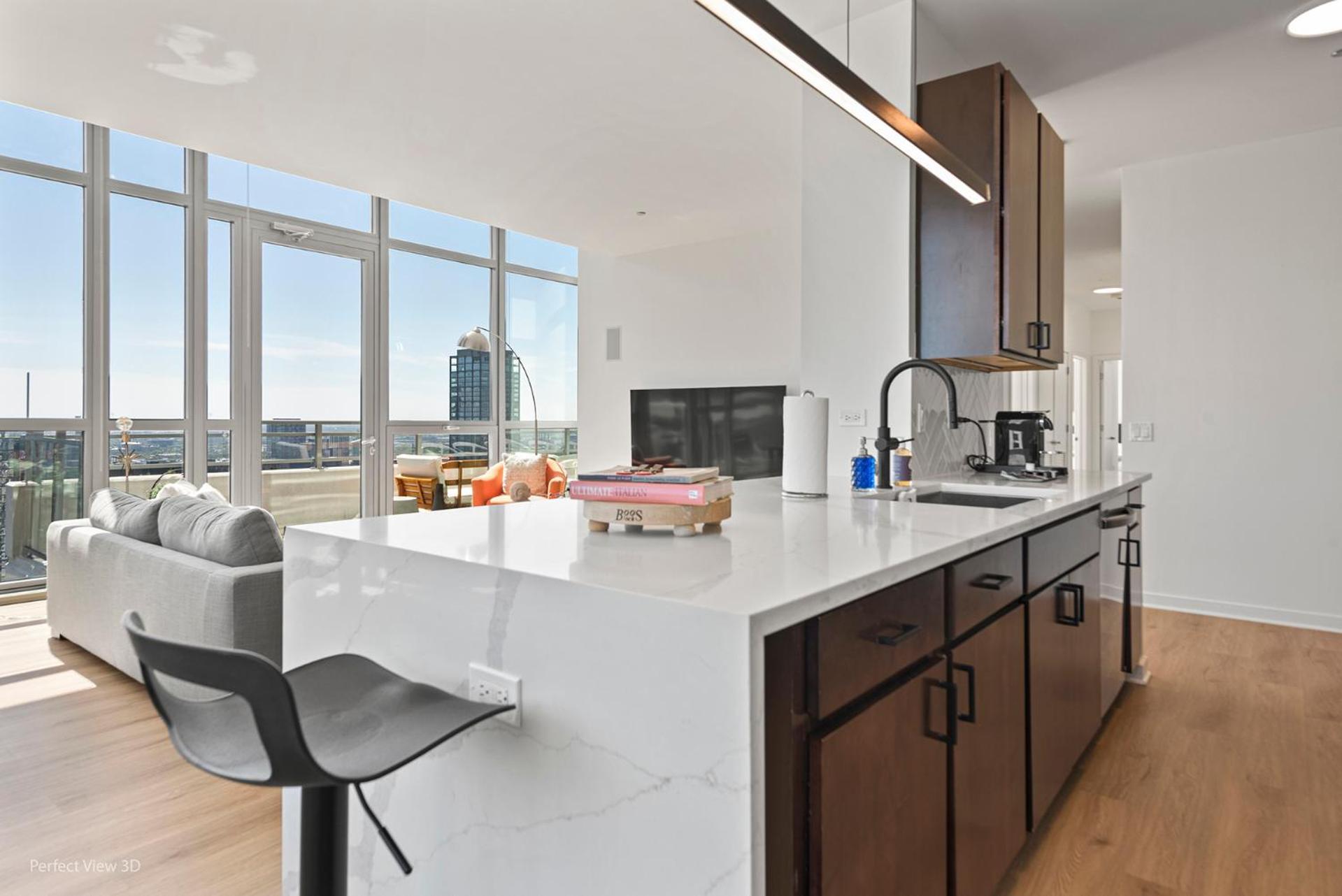 K2 Sky High With Stunning Views In West Loop Apartment Chicago