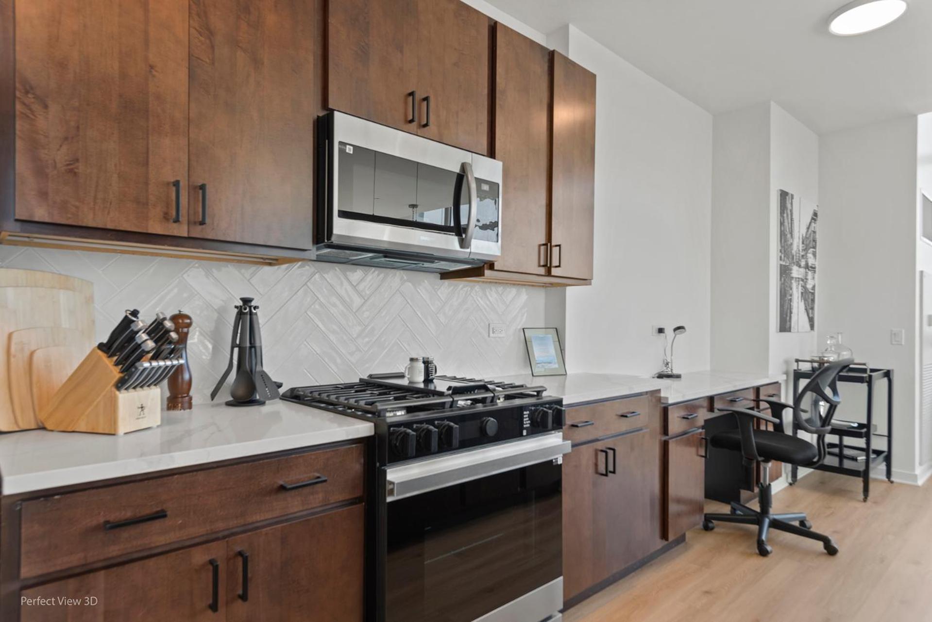K2 Sky High With Stunning Views In West Loop Chicago