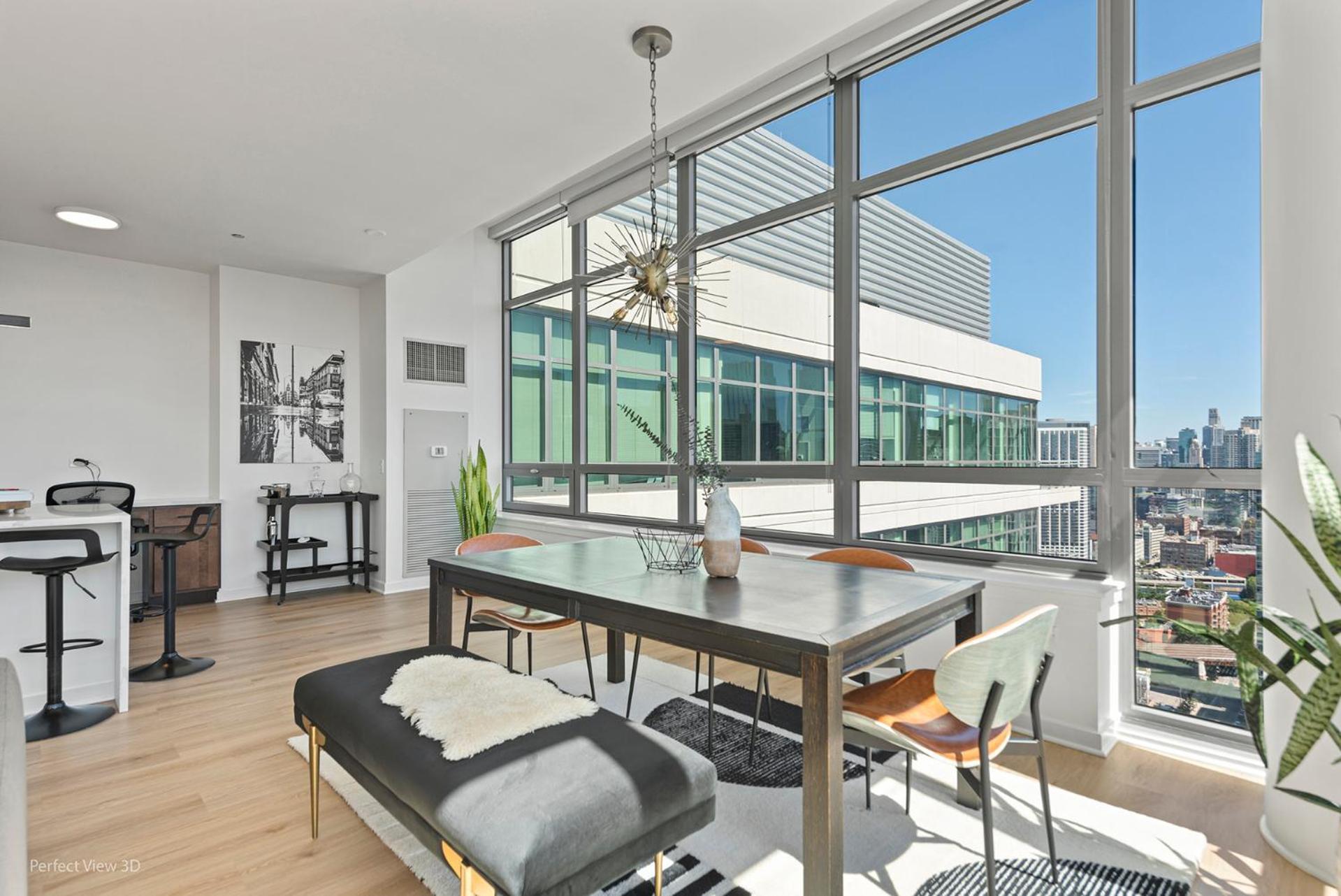 K2 Sky High With Stunning Views In West Loop Apartment