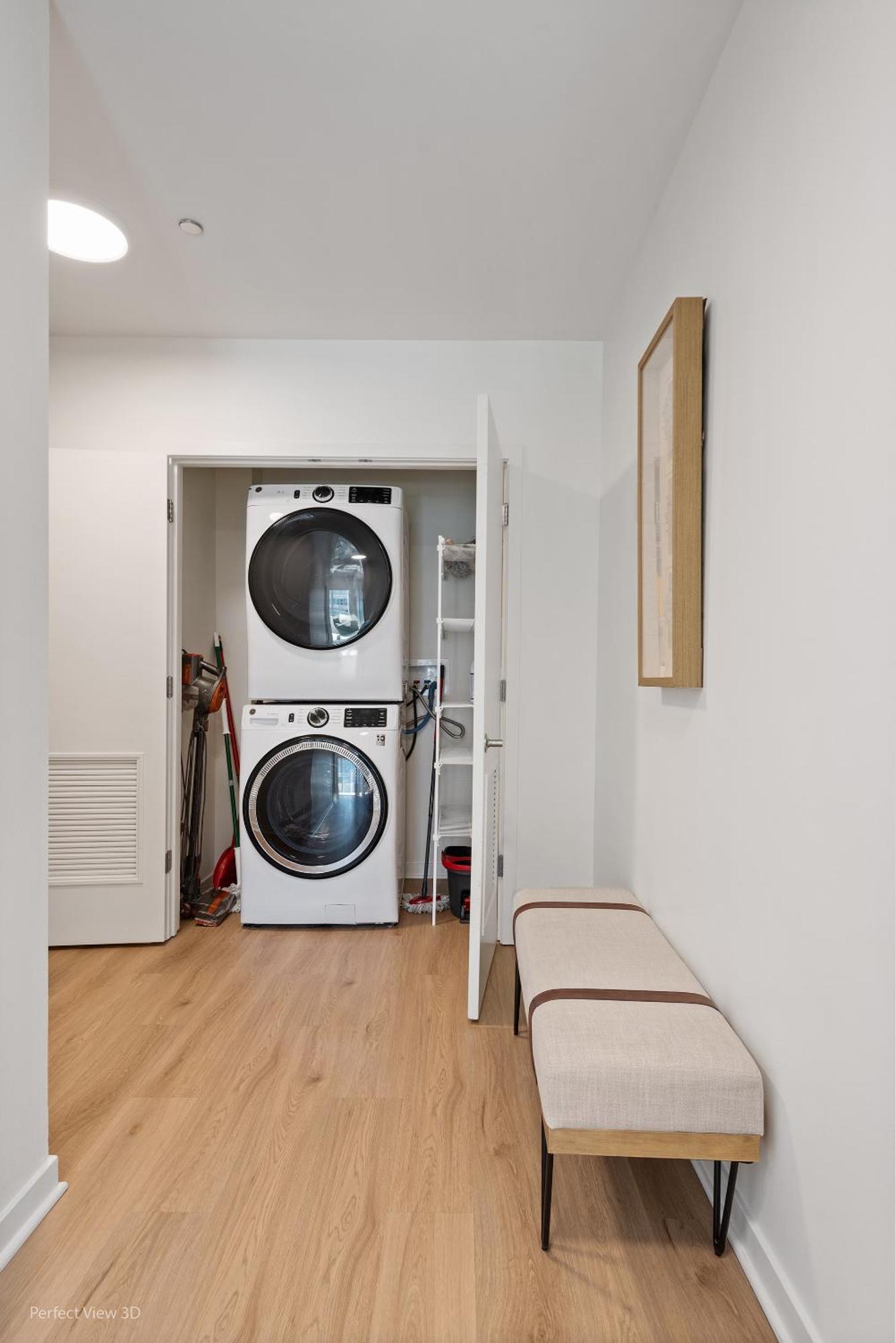 K2 Sky High With Stunning Views In West Loop Apartment